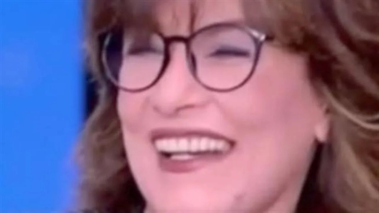 تحول جذري.. كيف غير حادث السير حياة الفنانة سماح أنور؟